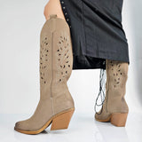 Evelyn - Stivali Texani Gambale Laserato Tacco 7 Cm